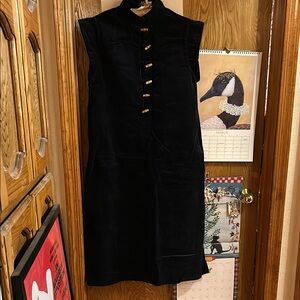Elegant Black Sleeveless Dress by EllenTracy